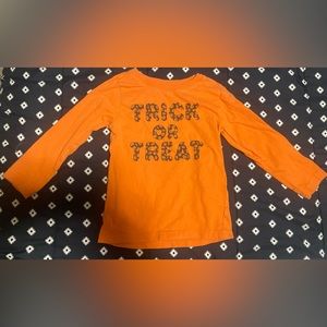 🔥2/$10 Kids Orange Trick or Treat logo Long Sleeve shirt- size 48 months